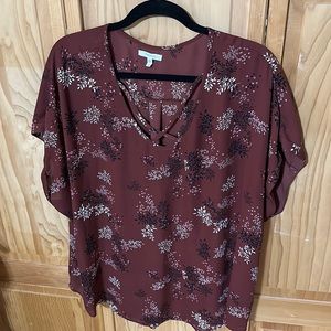 Maurice’s Capped Sleeve Blouse